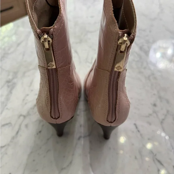 NEW Nanette Lepore Light Pink Leather High Heel Boot Back Zip Cowgirl Size 7.5 - Picture 5 of 5